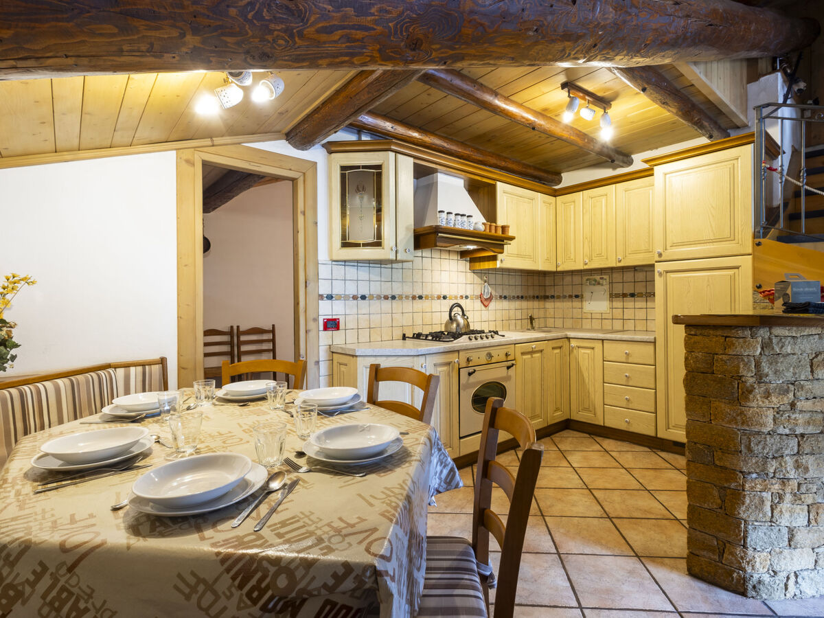 Santa Lucia Mansarda – Apt 90m² vue montagne à Bormio - Photo 15
