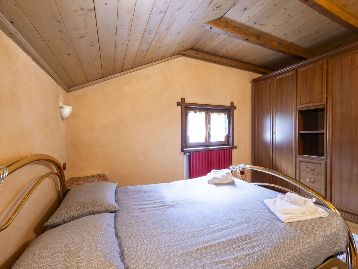 Santa Lucia Mansarda – Apt 90m² vue montagne à Bormio - Photo 17
