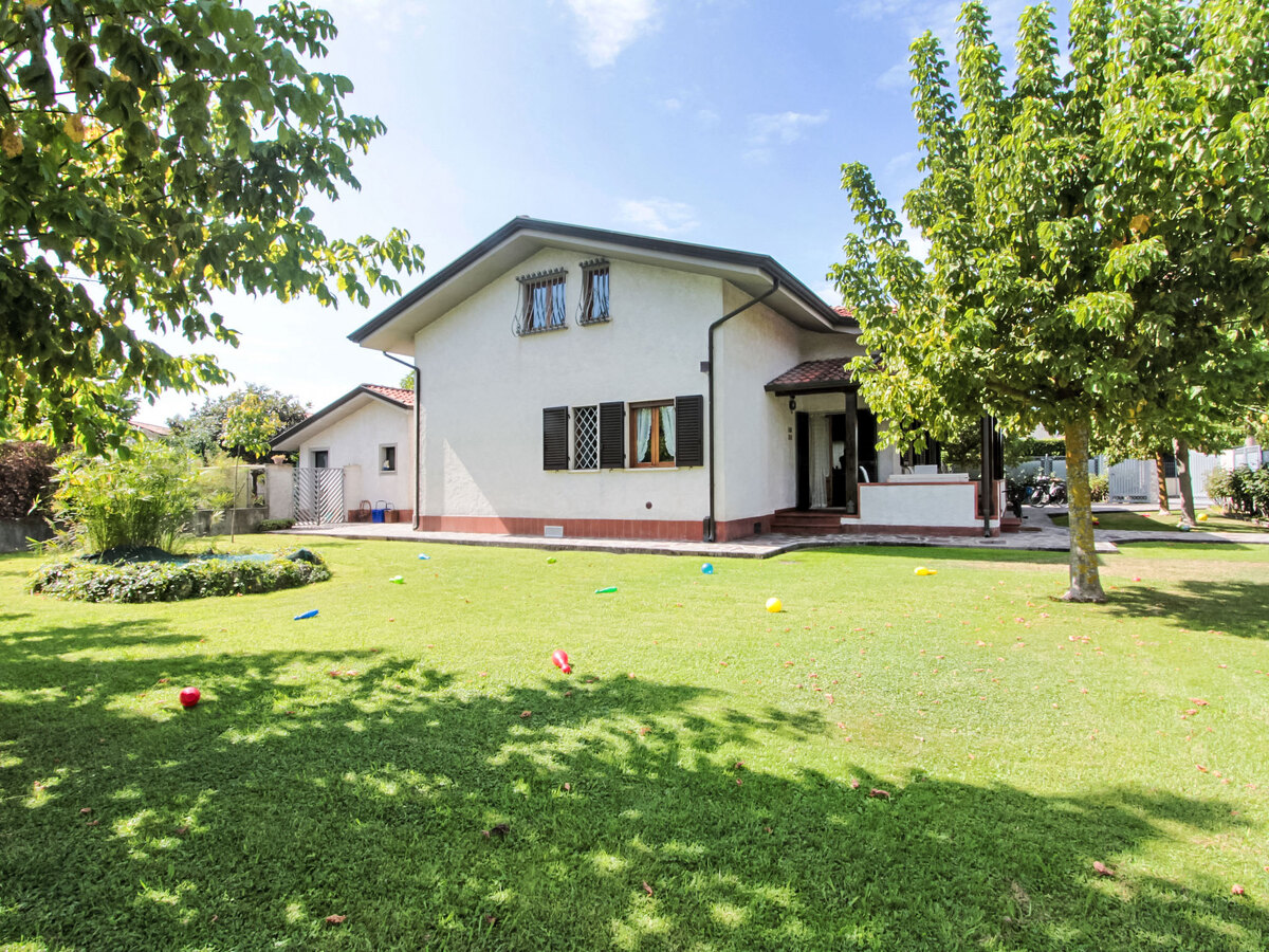 Villa Simonetta à Forte dei Marmi, 1,1 km de la plage - Photo 1