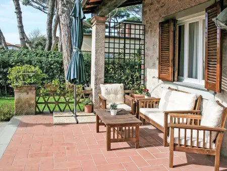 Villa Andrea – Forte dei Marmi, à 340 m de la mer : photo 4