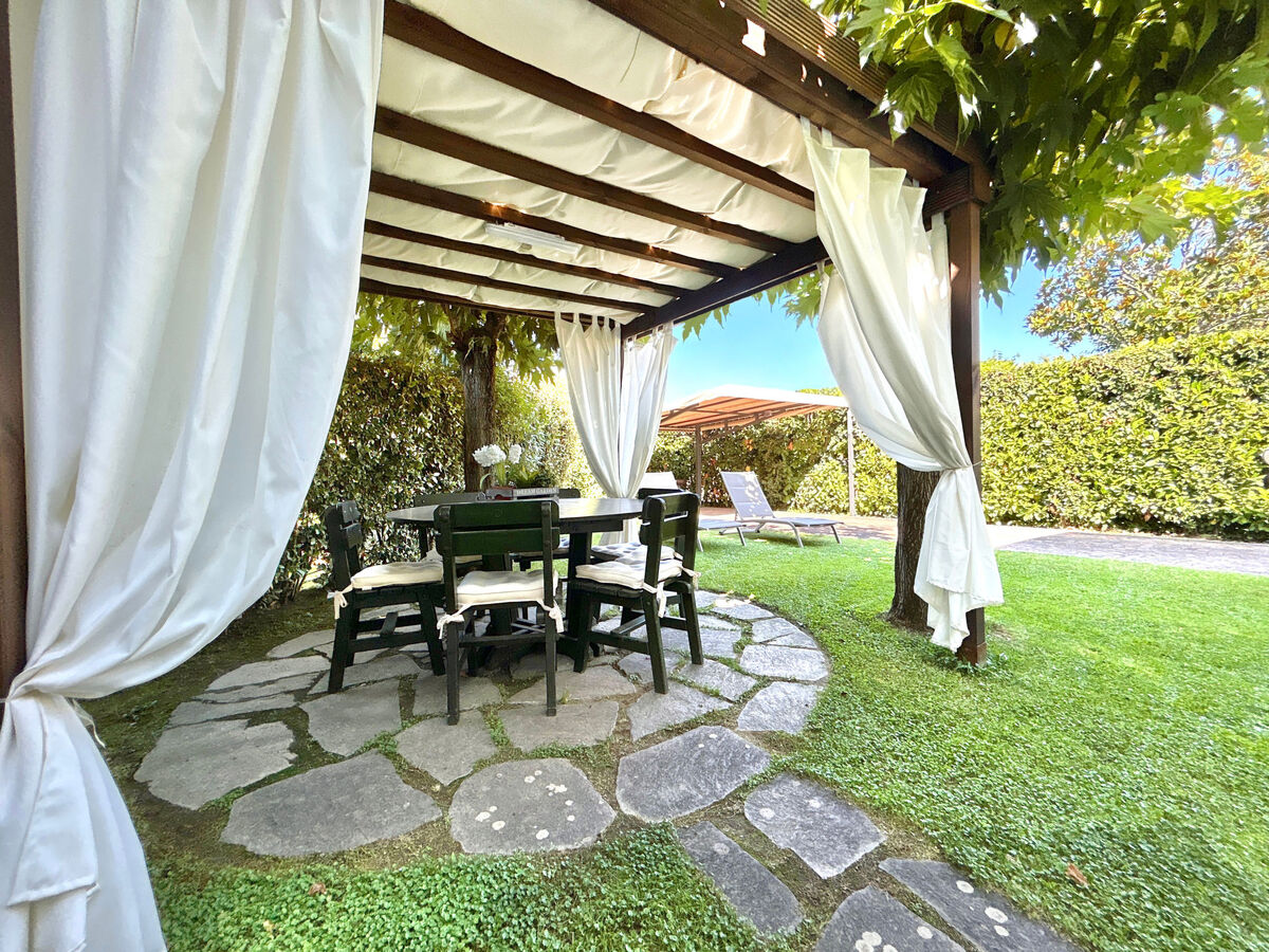 Villa Stefano, 6 personnes à 1,3 km de la mer - Photo 3