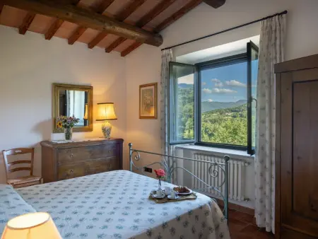La Badia, gîte 7 chambres avec piscine à Vicchio : photo 5