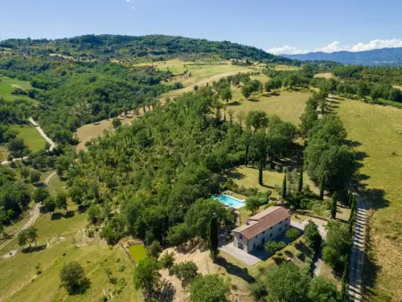La Badia, gîte 7 chambres avec piscine à Vicchio : photo 6