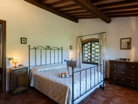 La Badia, gîte 7 chambres avec piscine à Vicchio : photo 29