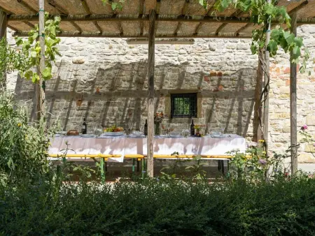 La Badia, gîte 7 chambres avec piscine à Vicchio : photo 40