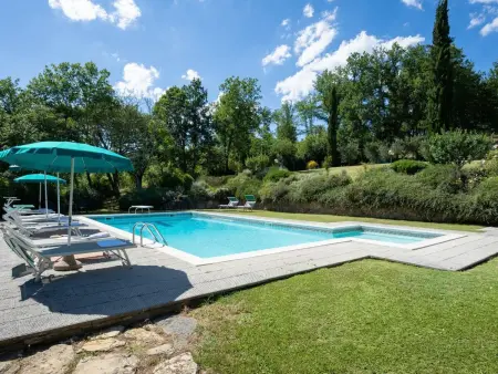 La Badia, gîte 7 chambres avec piscine à Vicchio : photo 43