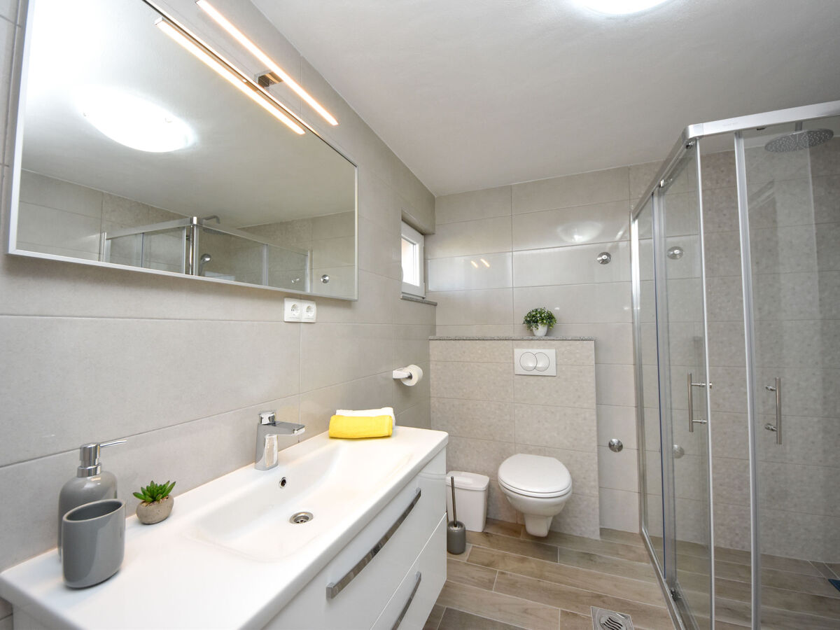 Maison Tina & Tino avec piscine privée à Zadar - Photo 24