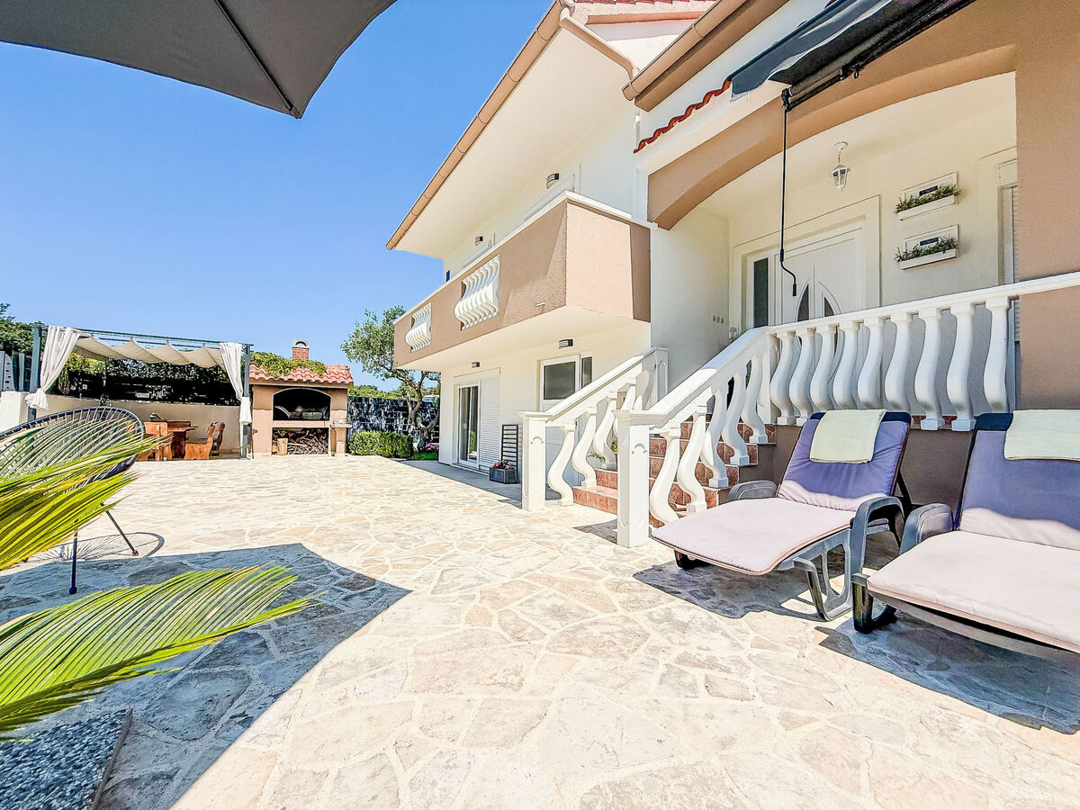 Maison Tina & Tino avec piscine privée à Zadar - Photo 35