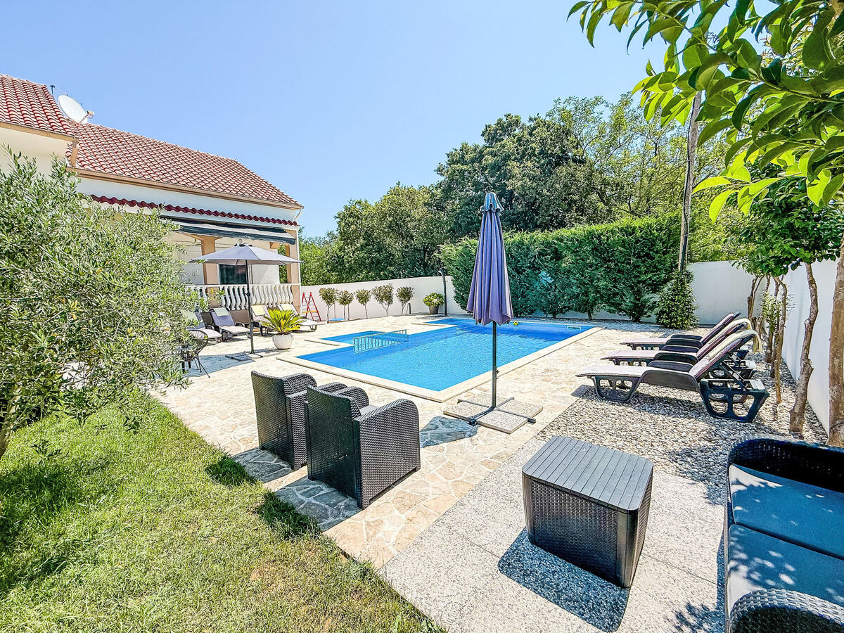 Maison Tina & Tino avec piscine privée à Zadar - Photo 39