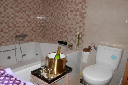 La Senderilla – Maison village 4 pers., jacuzzi : photo 9