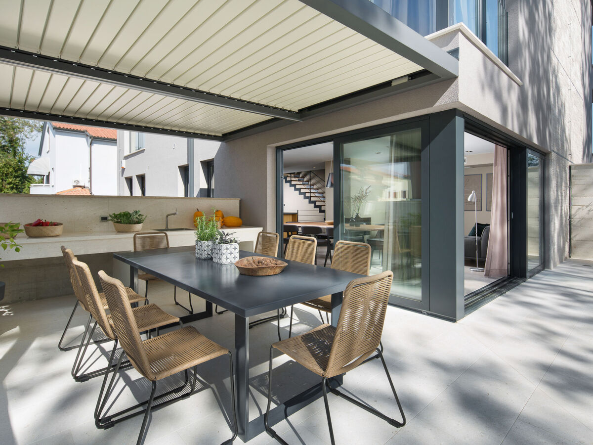 Maison 4 chambres Umag, piscine chauffée privée - Photo 2