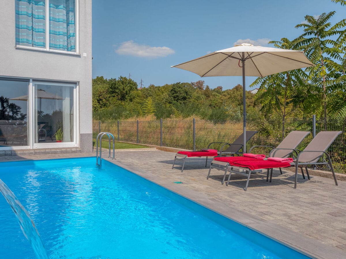 Maison Races 16 pers., piscine privée à Opatija - Photo 6