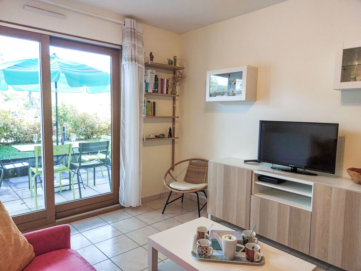 Appartement Crespin 2 pièces, terrasse sud-ouest - Photo 2