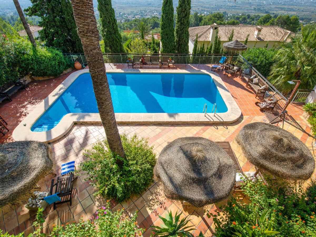 Maison Petite Fleur à Javea – piscine et jardin de 1 200 m² - Photo 26