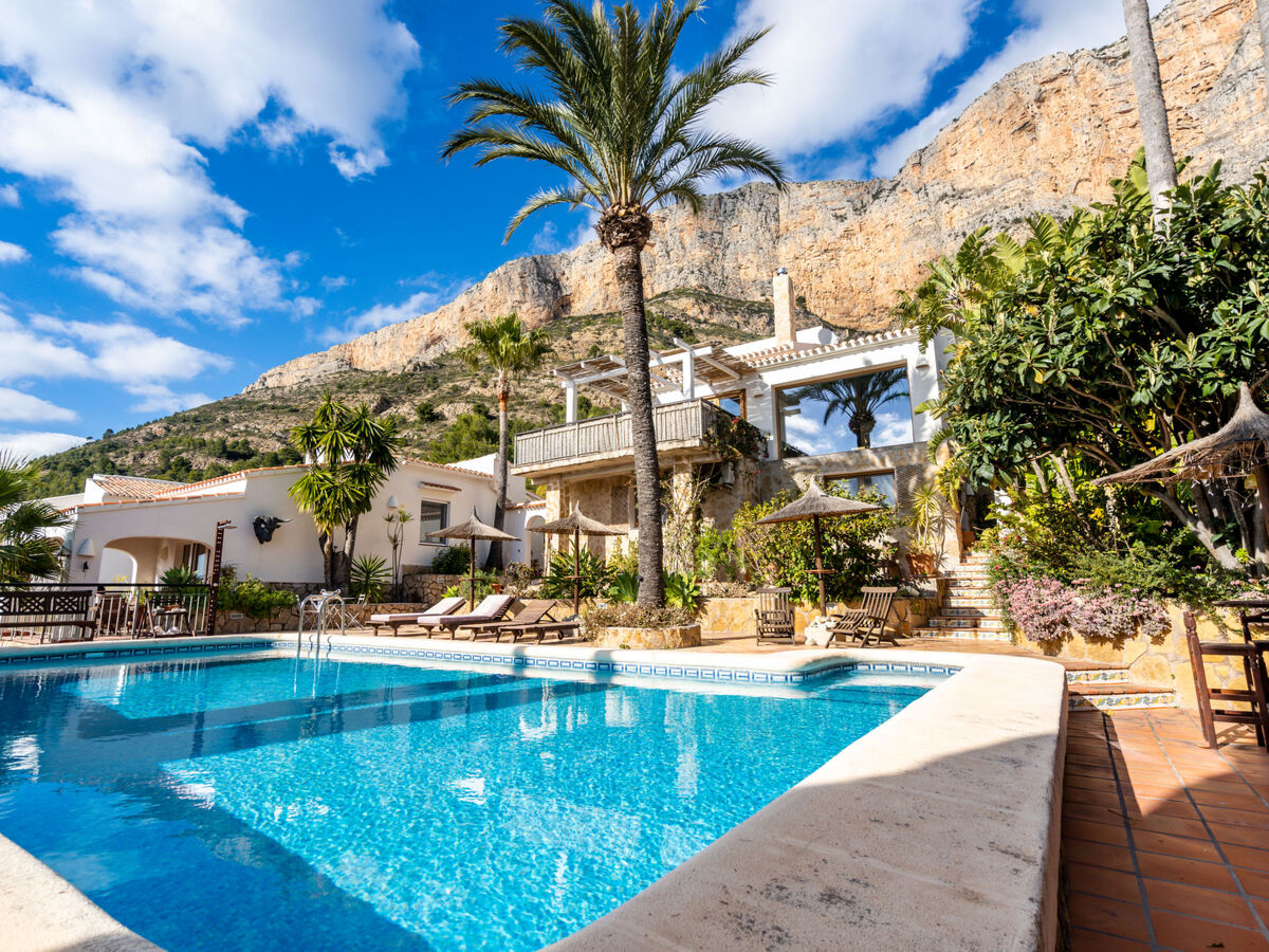 Maison Petite Fleur à Javea – piscine et jardin de 1 200 m² - Photo 47