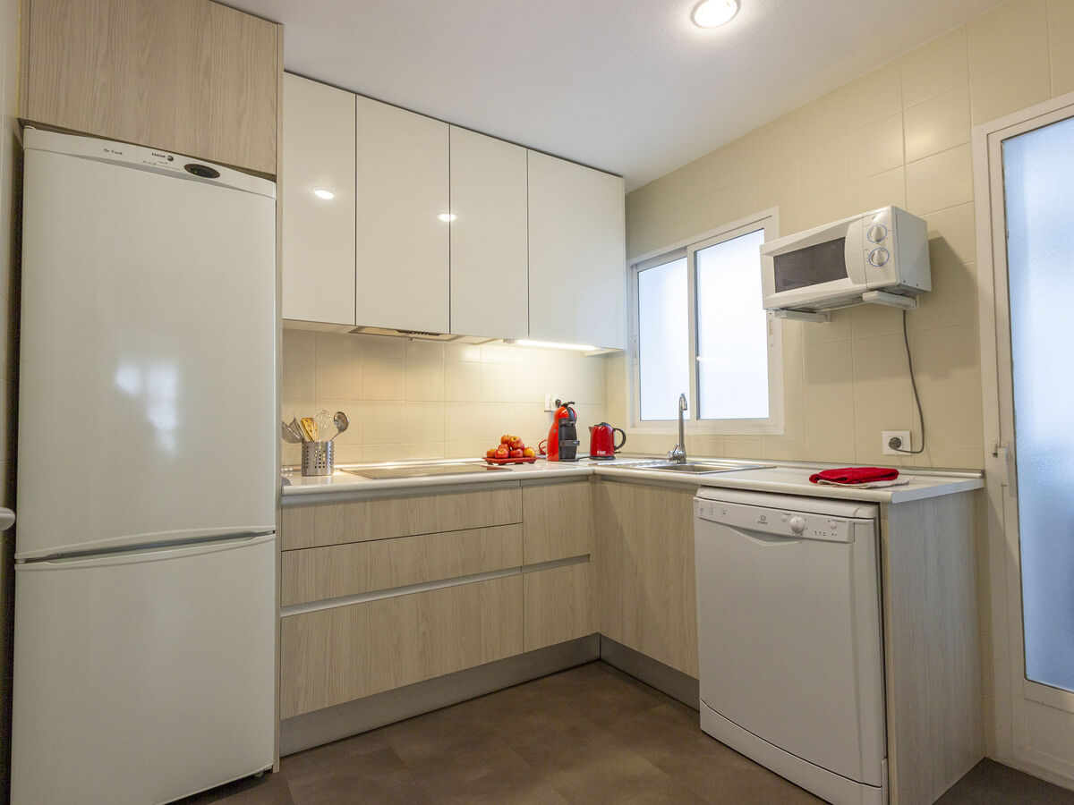 Appartement 80 m² Chamartin, 2 chambres, métro à 200 m - Photo 5
