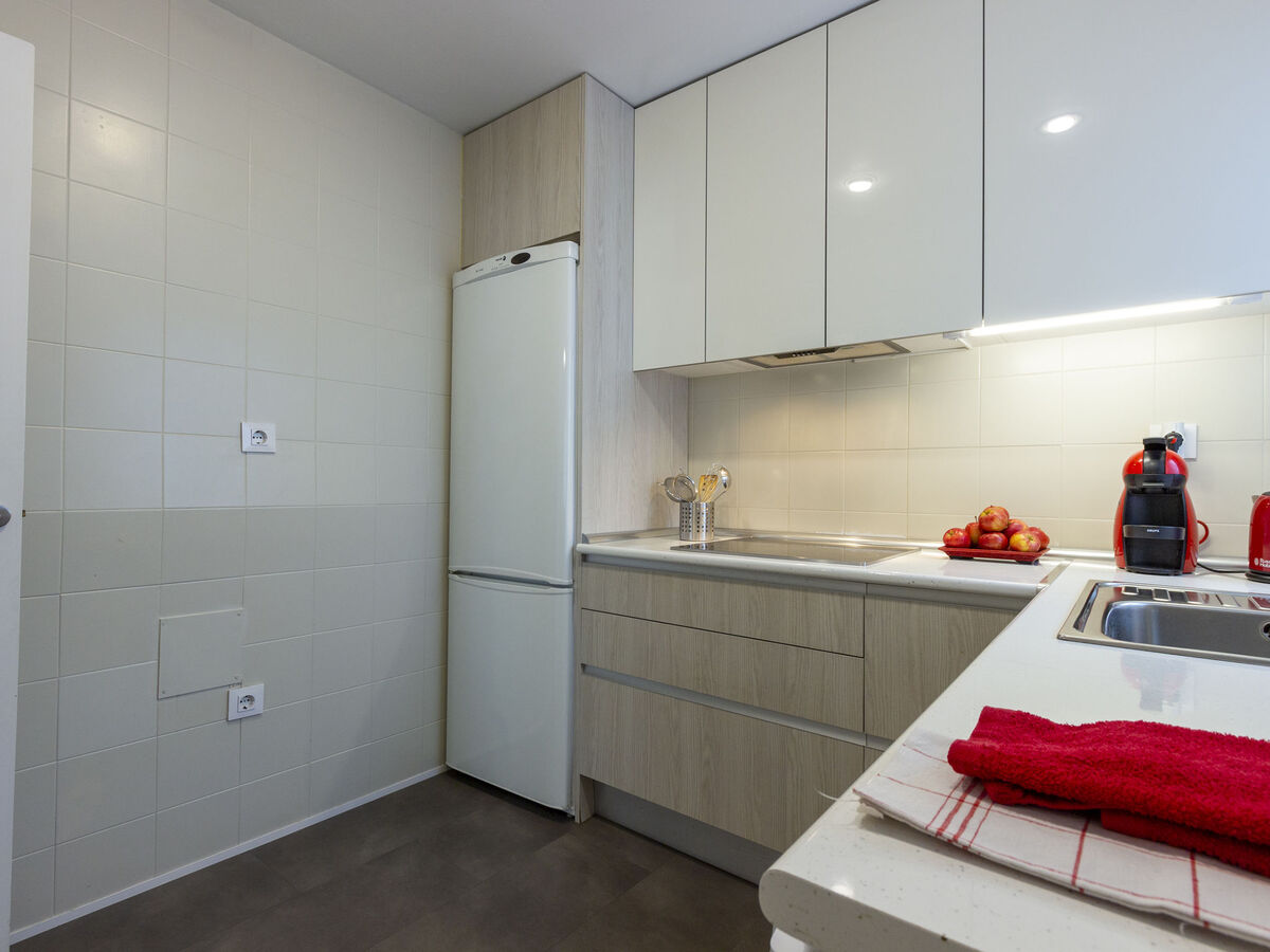 Appartement 80 m² Chamartin, 2 chambres, métro à 200 m - Photo 14