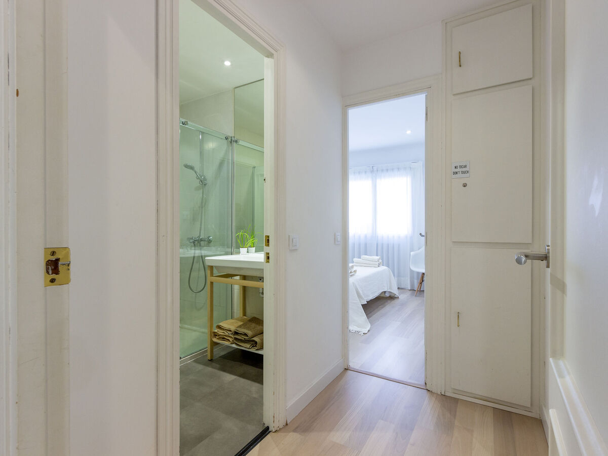 Appartement 80 m² Chamartin, 2 chambres, métro à 200 m - Photo 21