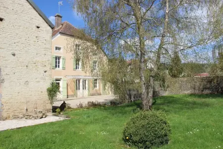 Maison 4 chambres Bouix, jardin clos pour 9 personnes : photo 14