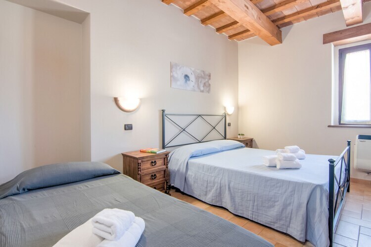 Amarena, gîte 6 personnes avec piscine aux Apennins - Photo 12