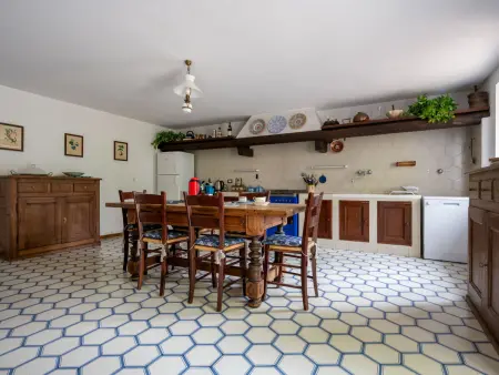 Giorgio Winery – Maison rustique 5 chambres, piscine - Photo 4