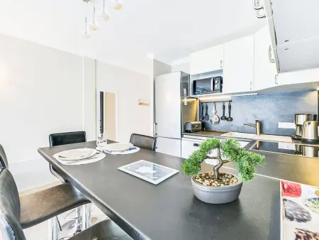 Appartement 2 pièces à 200 m de la plage, Cannes : photo 11