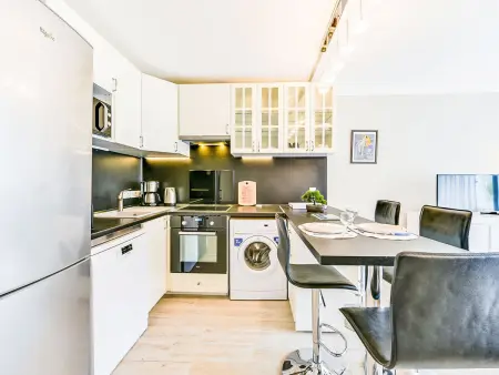 Appartement 2 pièces à 200 m de la plage, Cannes : photo 12