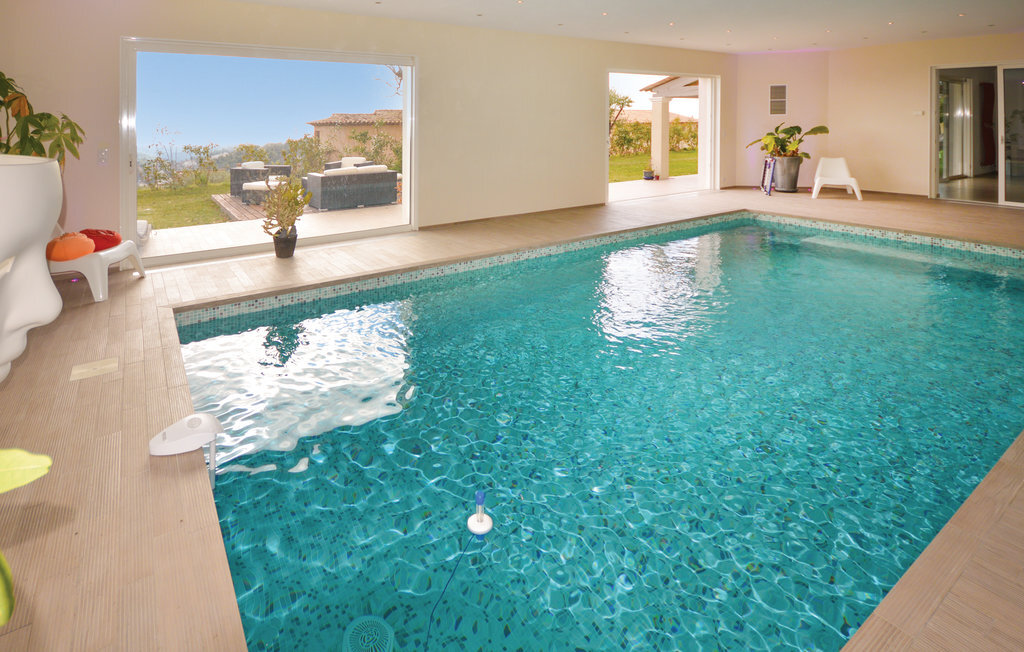 Maison 1900 piscine intérieure chauffée, vue mer - Photo 10
