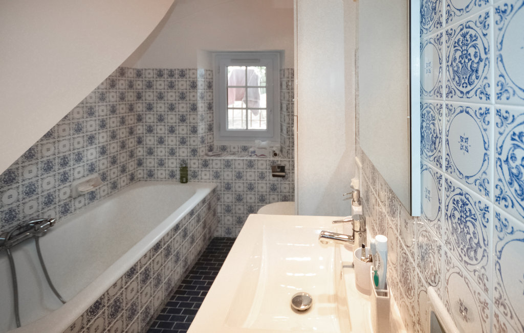 Maison 1900 piscine intérieure chauffée, vue mer - Photo 31
