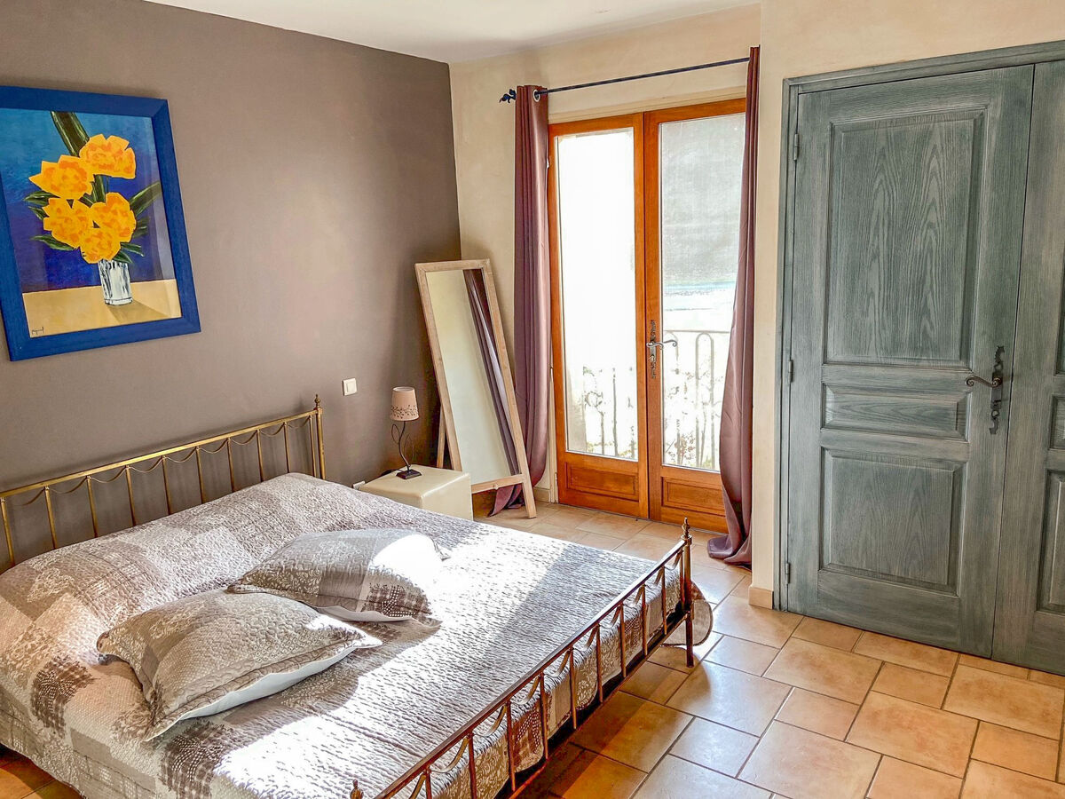 Maison Les Ocres – 230 m² avec piscine à Roussillon - Photo 9
