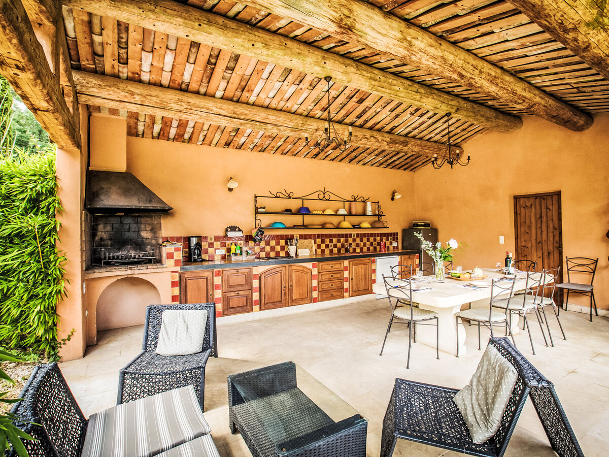Maison Les Ocres – 230 m² avec piscine à Roussillon - Photo 19