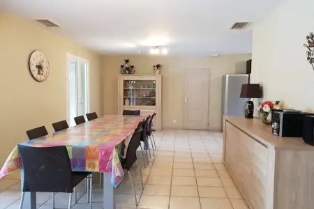 Villa spacieuse avec piscine - Photo 8