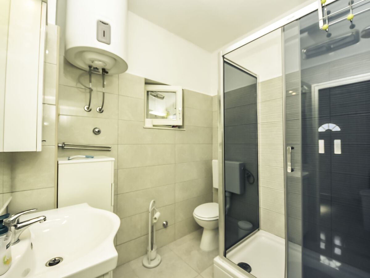 Maison Mila avec piscine privée à Biograd na Moru - Photo 9