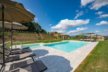 Villa Borgo Le Spighe, ferme toscane 19 pers, piscine : photo 8