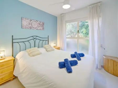 Appartement Zeus – vue mer, piscine, à 100 m de la crique : photo 4