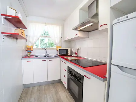 Appartement Zeus – vue mer, piscine, à 100 m de la crique : photo 10