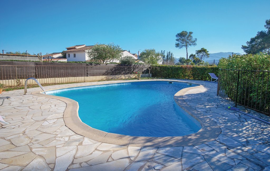 Appartement 33m² rez-de-chaussée avec piscine commune - Photo 2