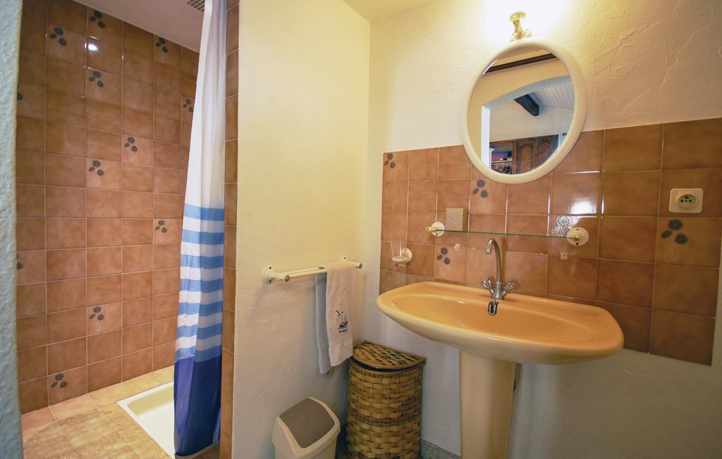 Appartement 33m² rez-de-chaussée avec piscine commune - Photo 8