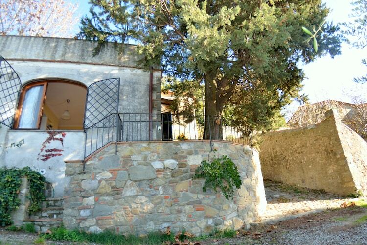 Gîte Cipressa : piscine privée et jardin de 1000 m² - Photo 6
