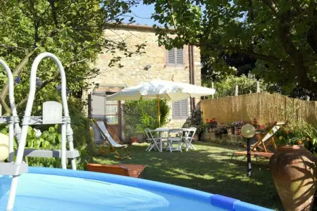 Location gite à Capannori, Cottage à San Gennaro avec Piscine Privée