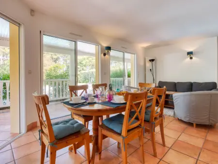 Villa Eden Parc à Lacanau avec piscine et jardin : photo 9