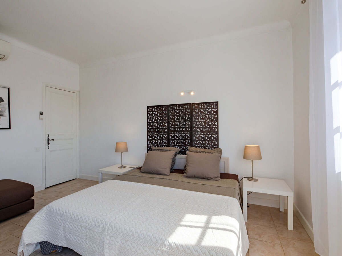 Villa Cyrnos – Maison 8 pers., piscine, centre Sainte-Maxime - Photo 12