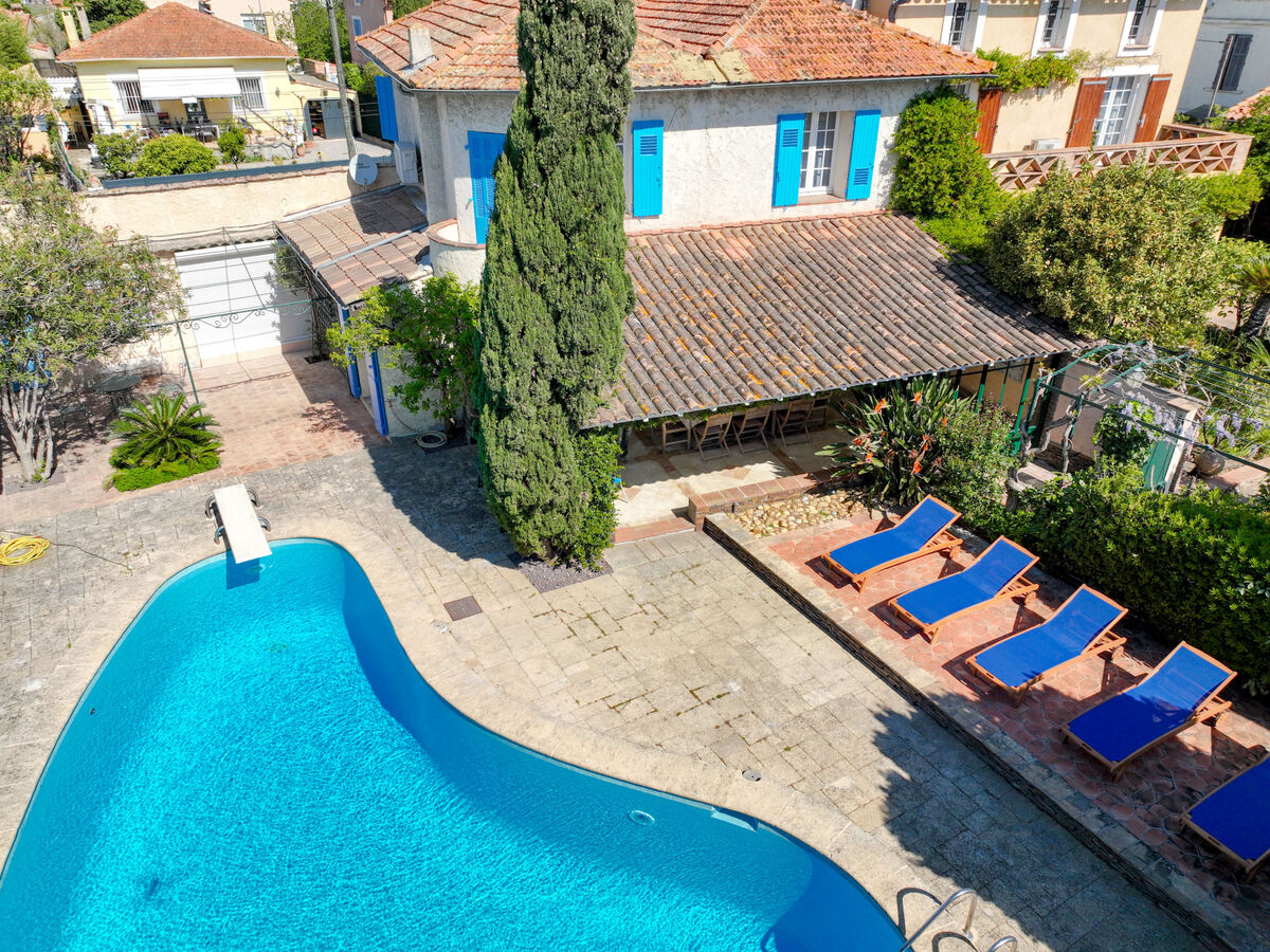 Villa Cyrnos – Maison 8 pers., piscine, centre Sainte-Maxime - Photo 24
