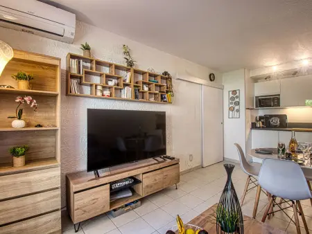 Le Cesarée – Appartement 2 pièces à Fréjus, 200 m de la mer : photo 2