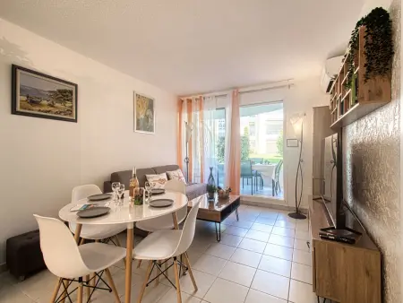 Le Cesarée – Appartement 2 pièces à Fréjus, 200 m de la mer : photo 7