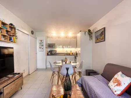 Le Cesarée – Appartement 2 pièces à Fréjus, 200 m de la mer : photo 10