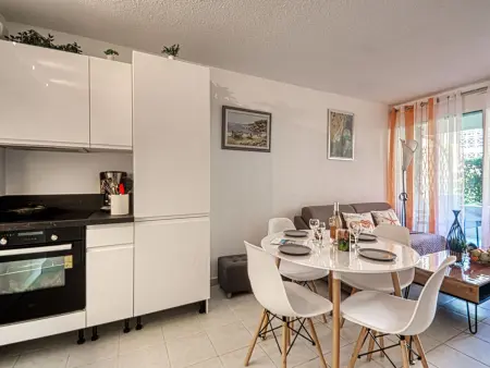 Le Cesarée – Appartement 2 pièces à Fréjus, 200 m de la mer : photo 12