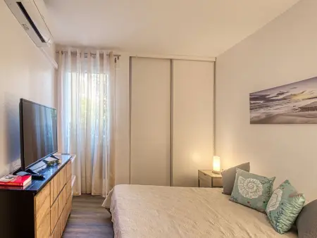 Le Cesarée – Appartement 2 pièces à Fréjus, 200 m de la mer : photo 17