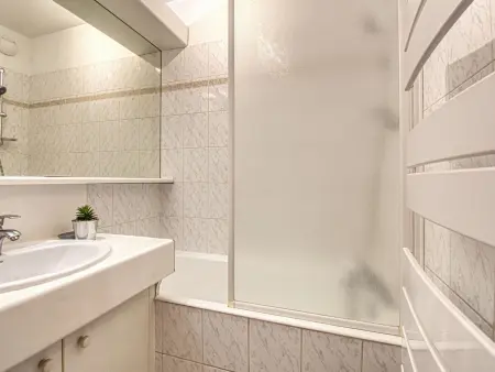 Le Cesarée – Appartement 2 pièces à Fréjus, 200 m de la mer : photo 18