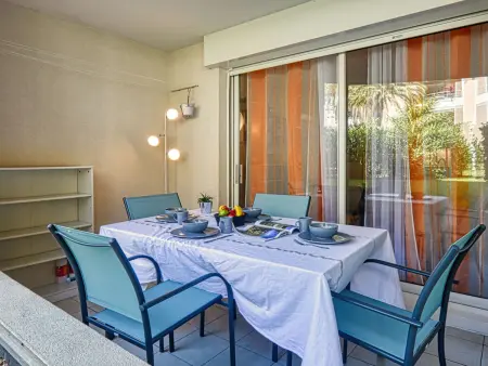 Le Cesarée – Appartement 2 pièces à Fréjus, 200 m de la mer : photo 20
